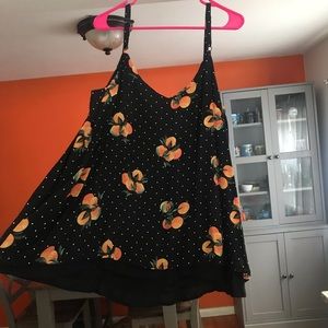 TORRID Peaches Top 🍑